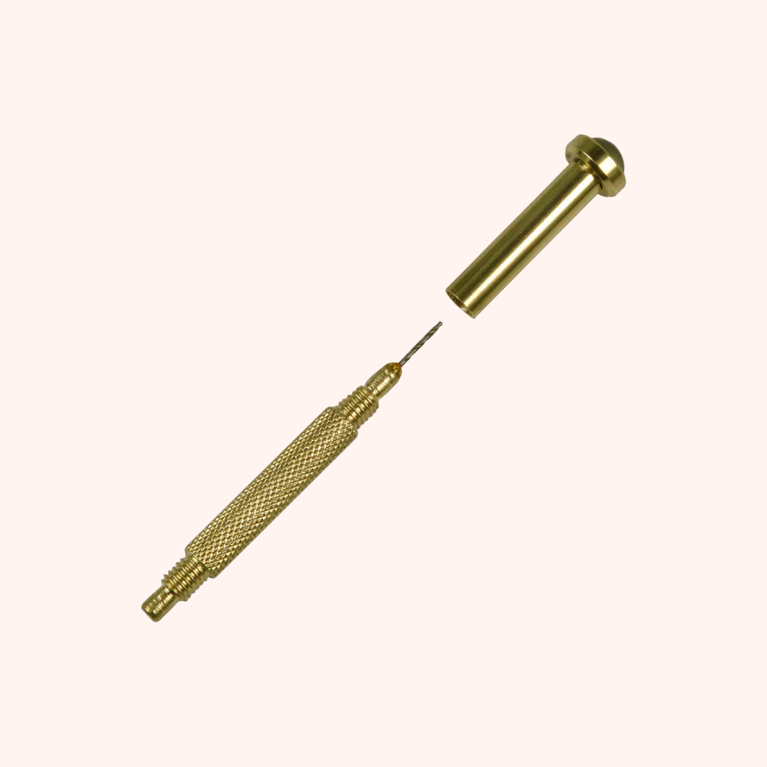 Instrument de perforation (Nail-Piercing)