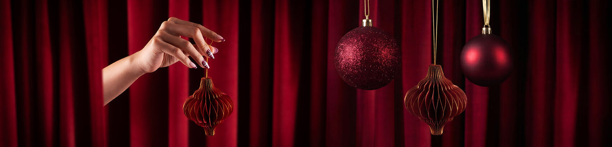 Top 10 ongles de Noël 2026 : manucures de fêtes et tutos faciles